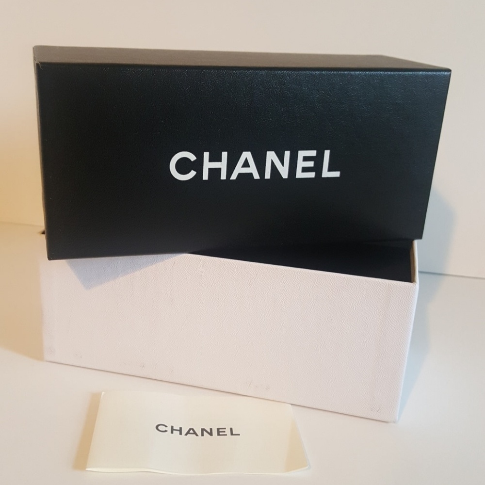 💕Chanel Empty Box for Sunglasses💕